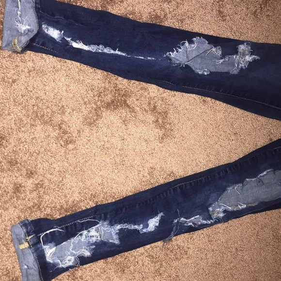 high rise ripped jeans - Picture 2 of 4